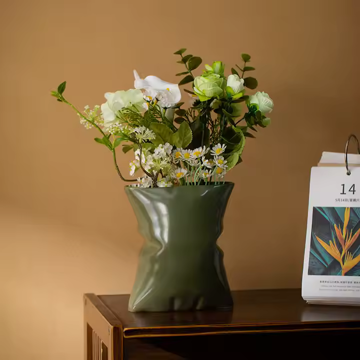 The Crimp Series – Modern Glaze Vases