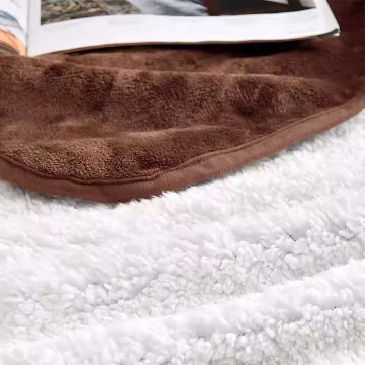 The Clay Drape – Ultra-Soft Velvet Throw