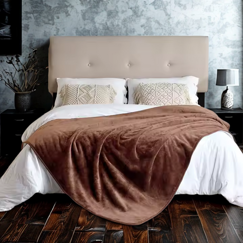 The Clay Drape – Ultra-Soft Velvet Throw